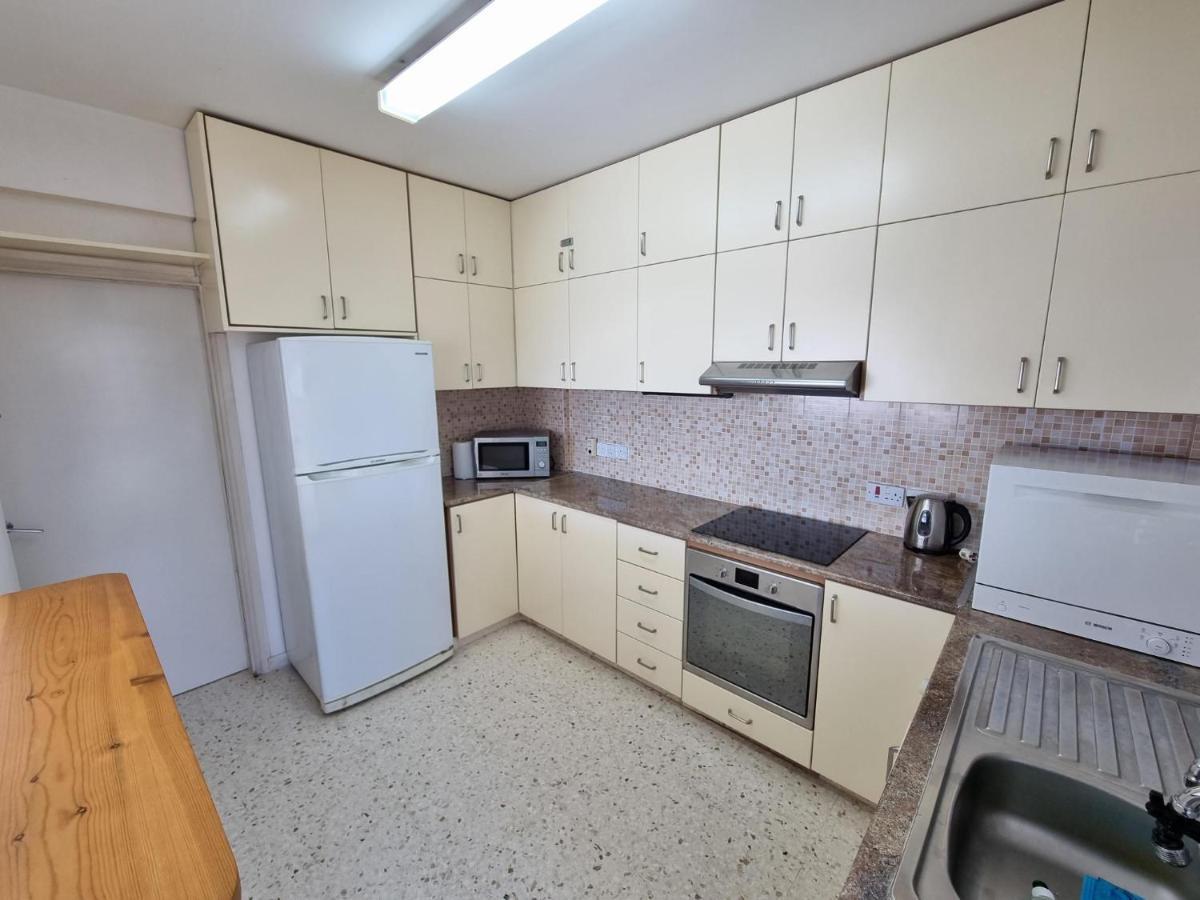 파포스 Diamond Sea View Penthouse 아파트 외부 사진