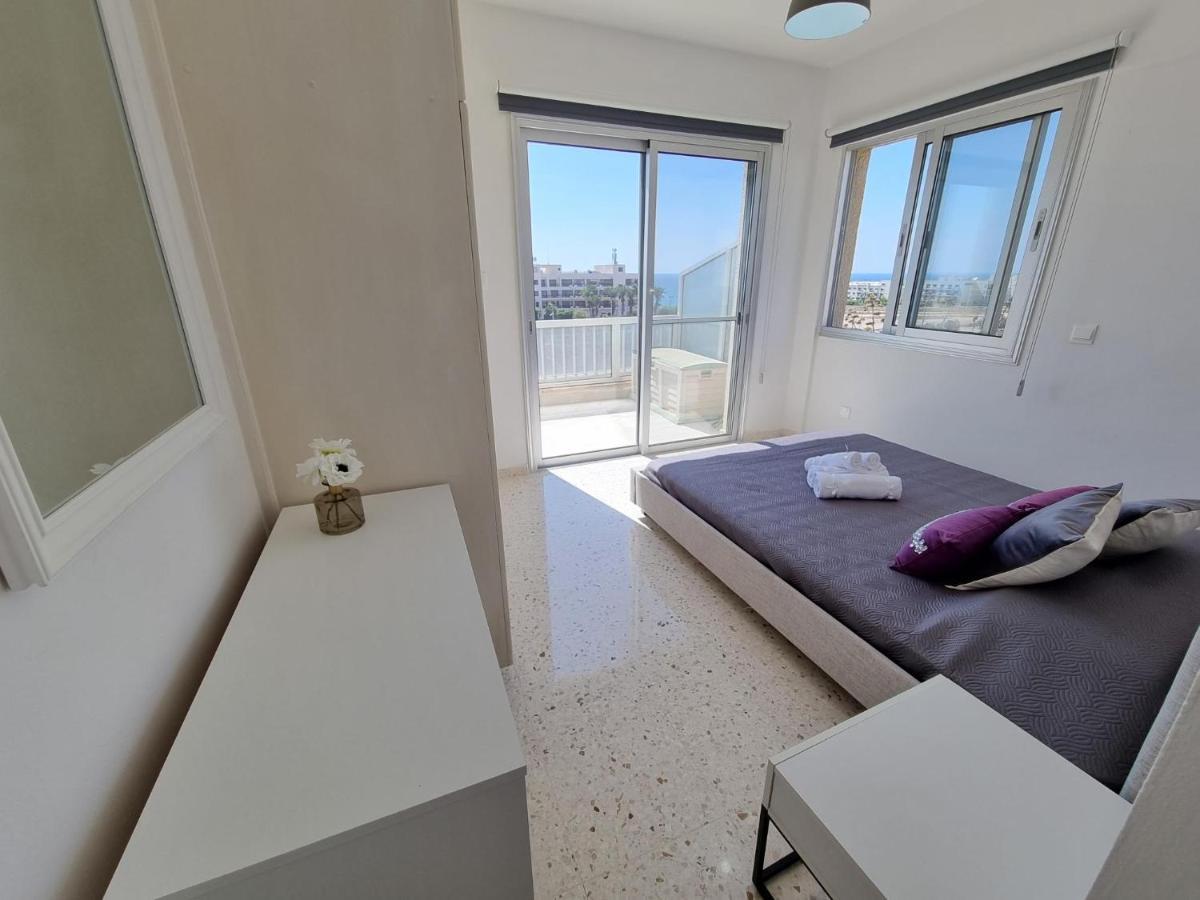파포스 Diamond Sea View Penthouse 아파트 외부 사진