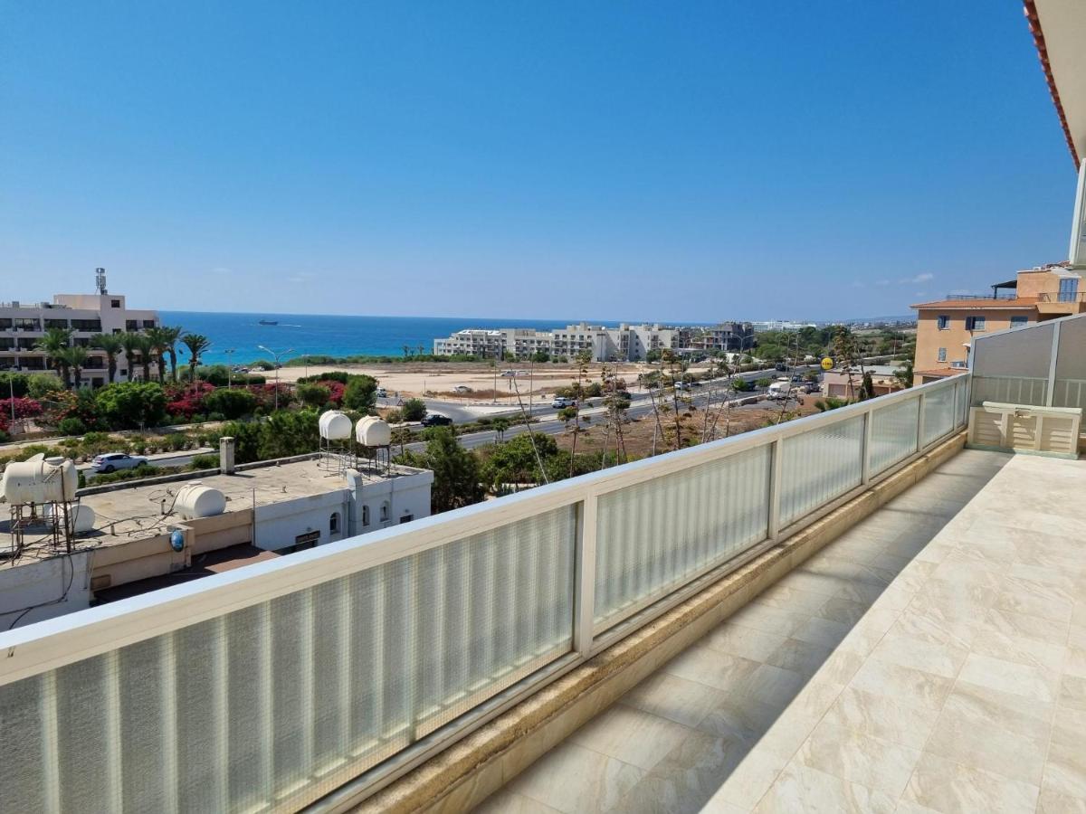 파포스 Diamond Sea View Penthouse 아파트 외부 사진